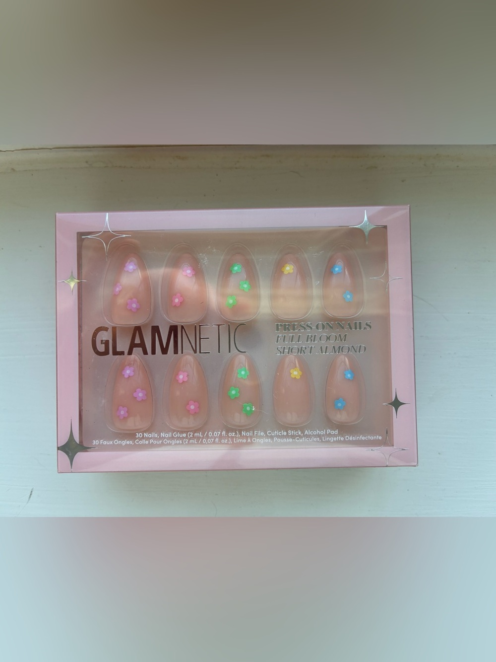 GLAMNETIC Press-On Nails Full Bloom Short Almond - Pink Floral Accents - Picture 1 of 2